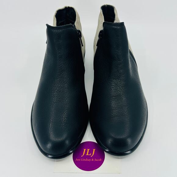 Naot Women's Helm Soft Black/Speckled Beige Comfort Ankle Booties Size 37/ 6 US - Picture 3 of 11